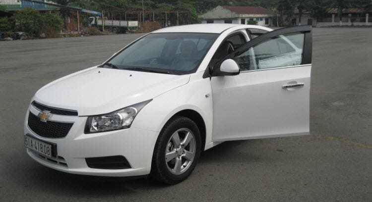 Học Bằng Lái Xe Ô Tô Hạng Bằng B Số Sàn-C TPHCM Ở Đâu Chất Lượng ?