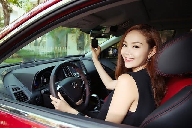 Một Số Điều Cần Lưu Ý Dành Cho Phụ Nữ Khi Cầm Lái
