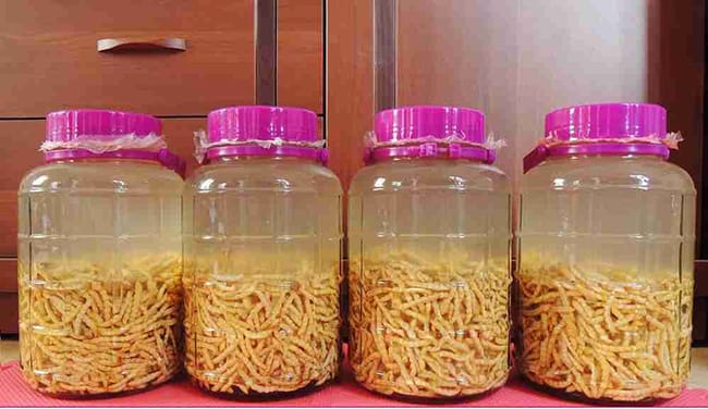 Sâu chít ngâm rượu - Địa điểm du lịch