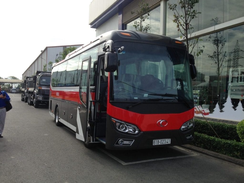 Xe Du Lịch Thành Đạt - Thuê xe 30 chỗ Tân Bình