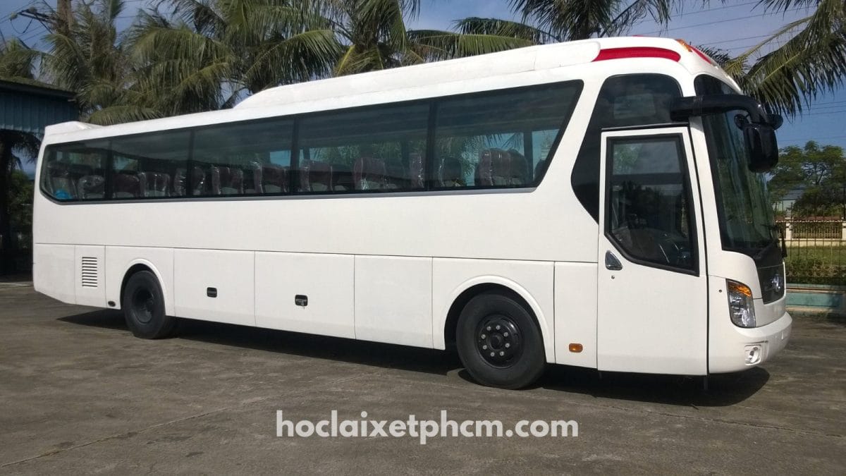 Xe Du Lịch Kim Cương - Thuê xe 50 chỗ Củ Chi