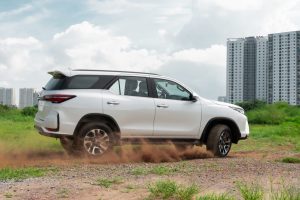 Dịch vụ thuê xe du lịch Phương Nguyễn-thuê xe 7 chỗ Kiên Giang