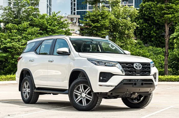 Thuê xe Gia Minh - Thuê xe 7chỗ Phú Nhuận