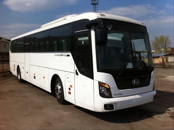 Xe Du Lịch Kim Cương - Thuê xe 50 chỗ Tân Phú
