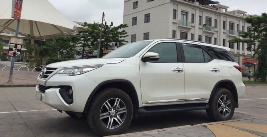 Thuê xe Sài Gòn Star - Thuê xe 7chỗ Phú Nhuận