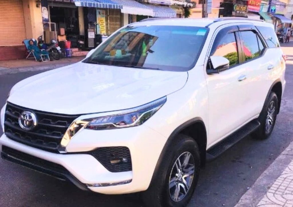 CÔNG TY THUÊ XE DU LỊCH TPHCM - Thuê xe 7 chỗ TPHCM