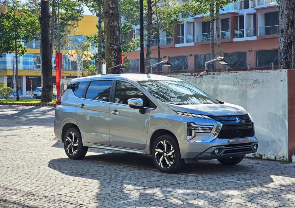Cho Thuê Xe Tự Lái Hoàng Thái - Thuê xe 7 chỗ Bến Tre