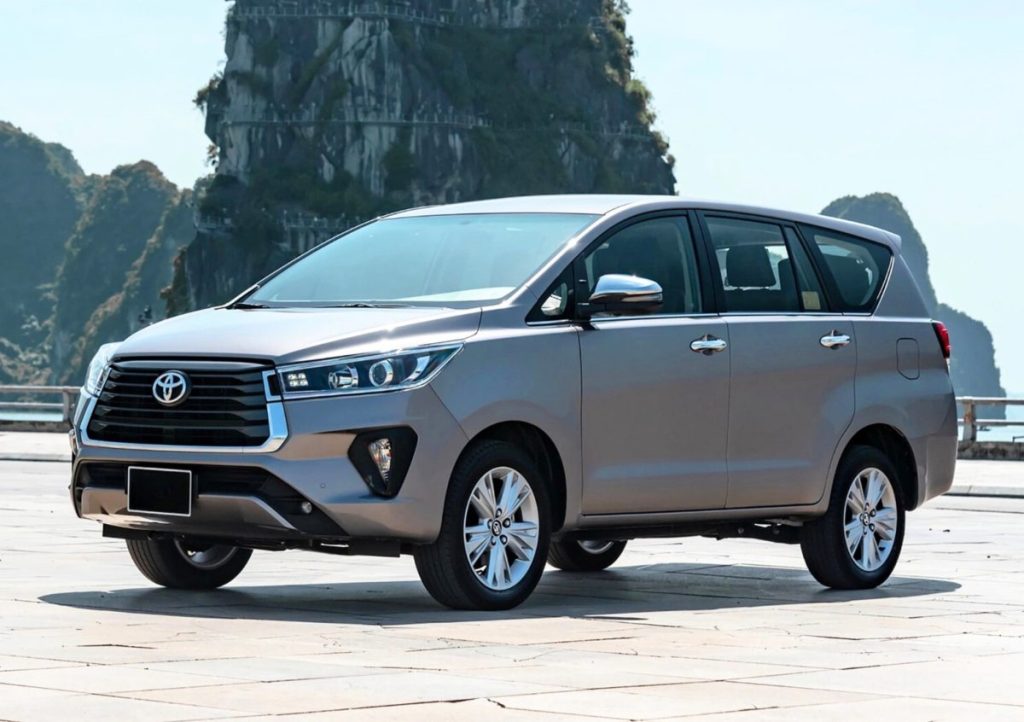 Cho thuê xe ô tô tự lái có lái công thành cs1 - Thuê xe 7 chỗ Nghệ An