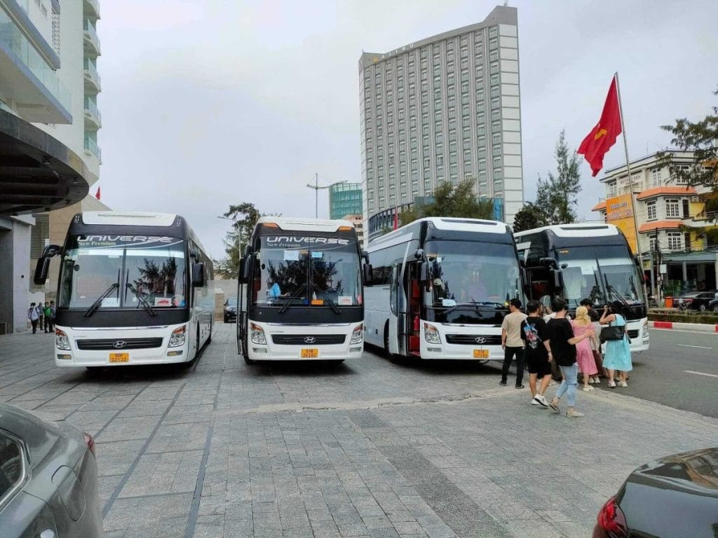 Công ty An Bình Travel - Thuê xe 50 chỗ Quận 12