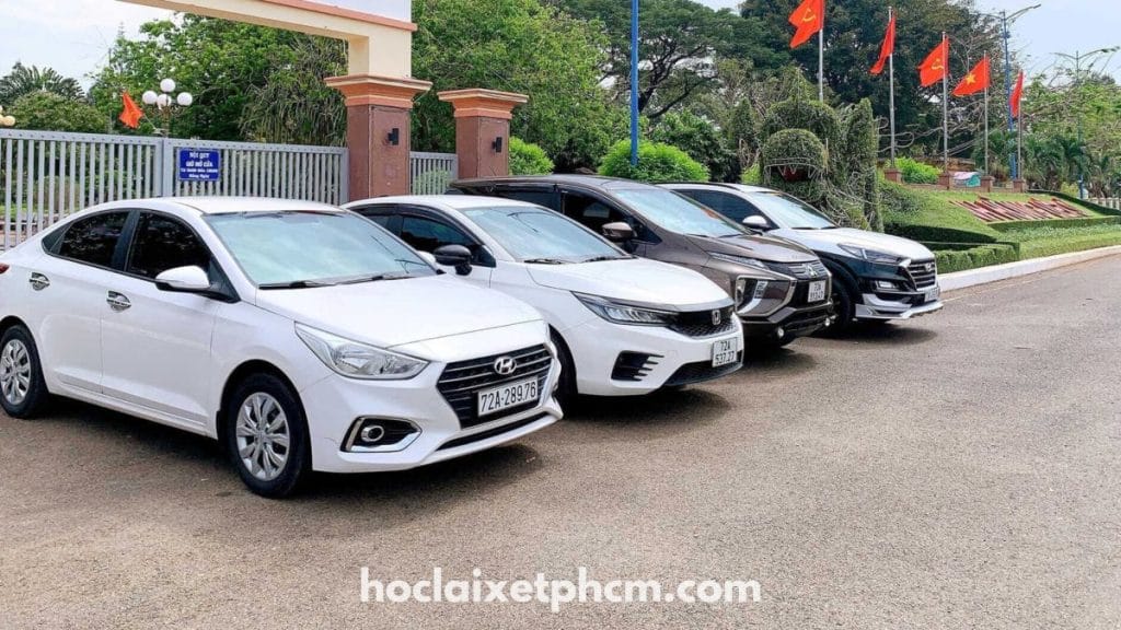 Công ty Minh Phát - Thuê xe 4 chỗ Quận 3