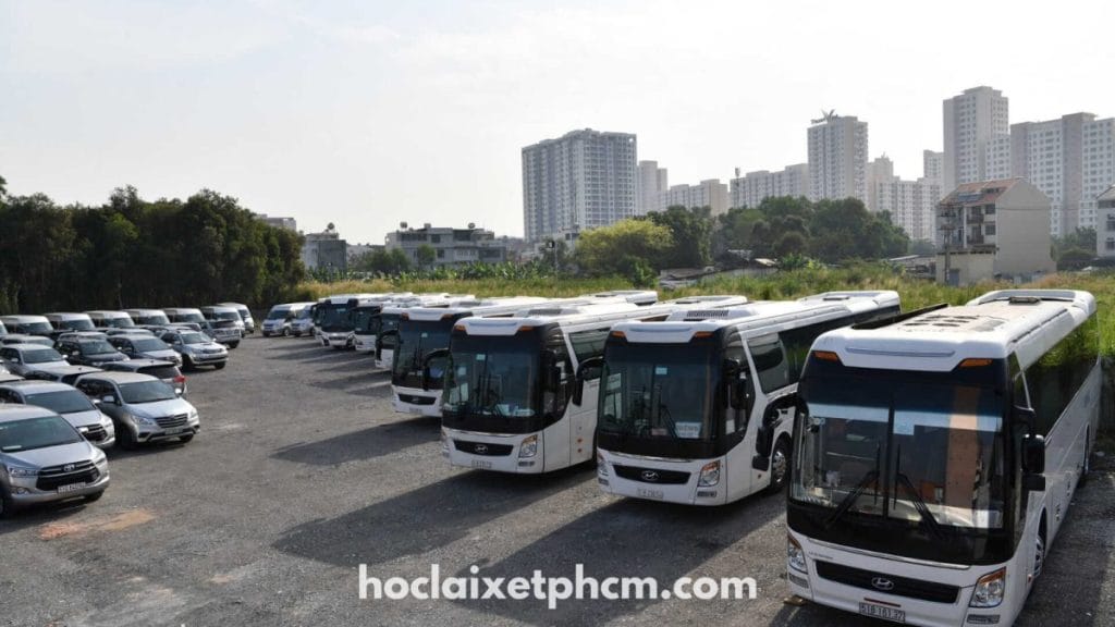 Công ty Minh Phát - Thuê xe 4 chỗ Quận 2