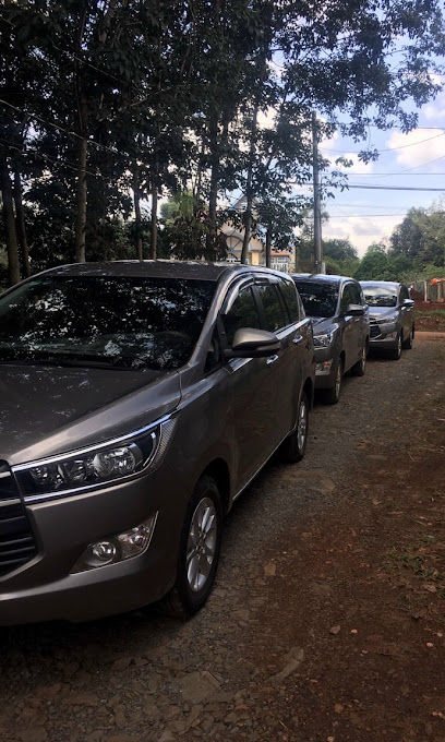 ĐĂNG KHANG LUXURY CAR- thuê xe 7 chỗ Bình Phước