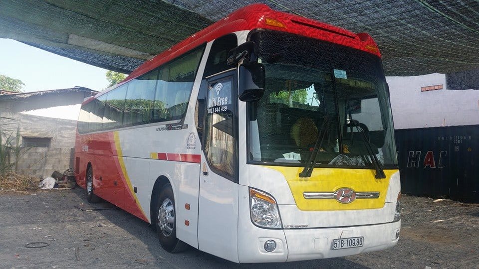 Dịch vụ cho thuê xe khách Vĩnh Phát - Thuê xe 50 chỗ Quận 1
