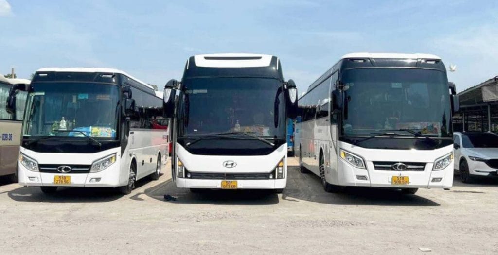 Dịch vụ thuê xe Minh Tâm - Thuê xe 50 chỗ Quận 2