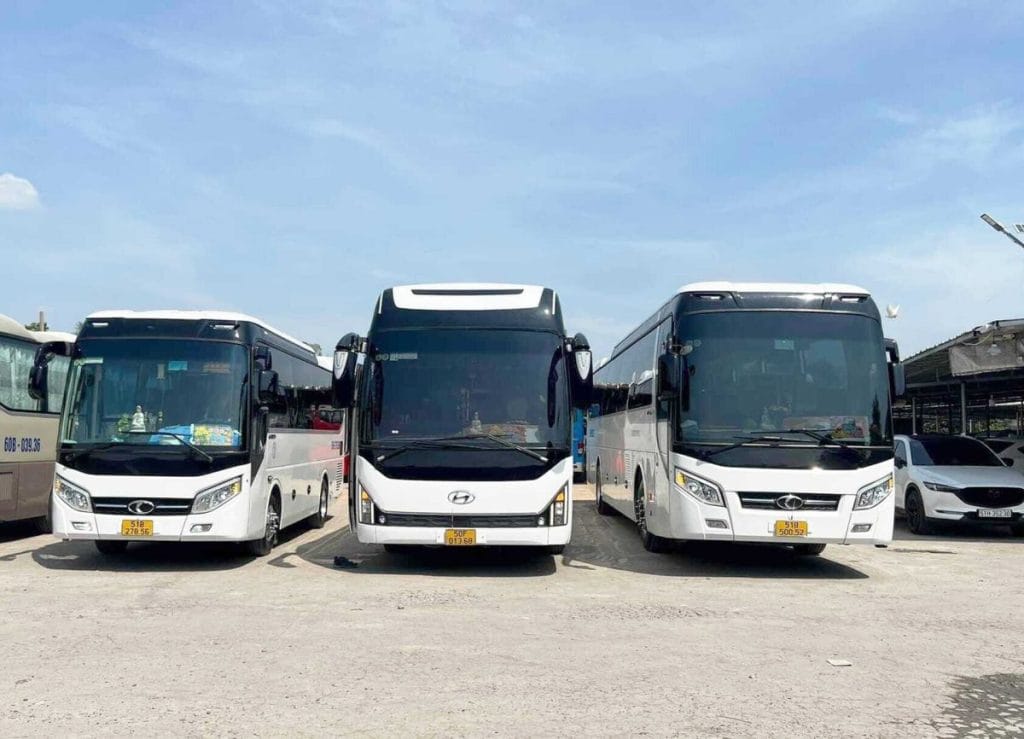 Du Lịch Lộc Phát - Thuê xe 50 chỗ Quận 8