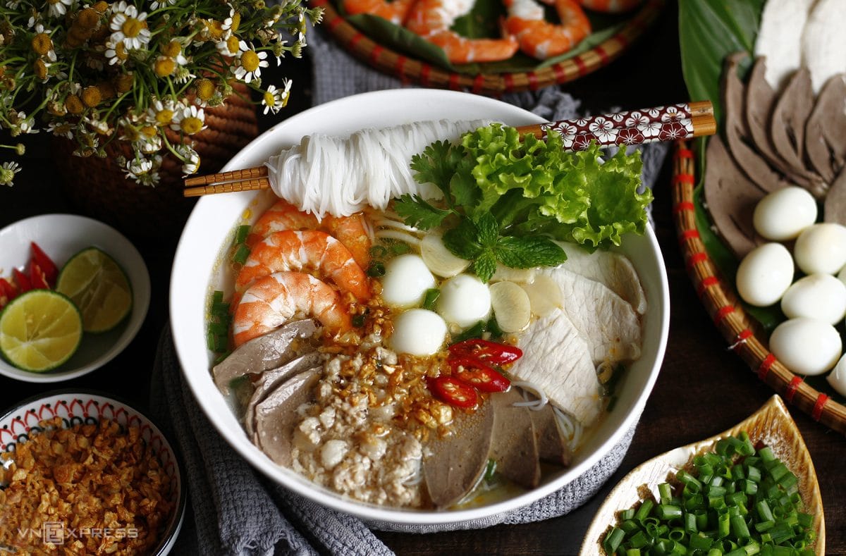 Hủ Tiếu Nam Vang -Món Ăn Trưa Ngon Quận 9