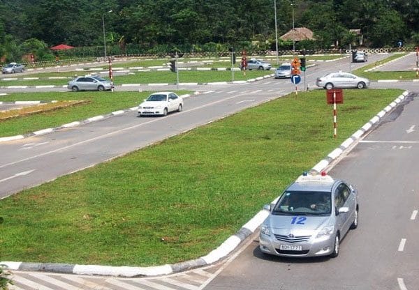 Thi bằng lái xe ô tô Thái Bình - Trường Dạy Lái Xe Ở Thái Bình