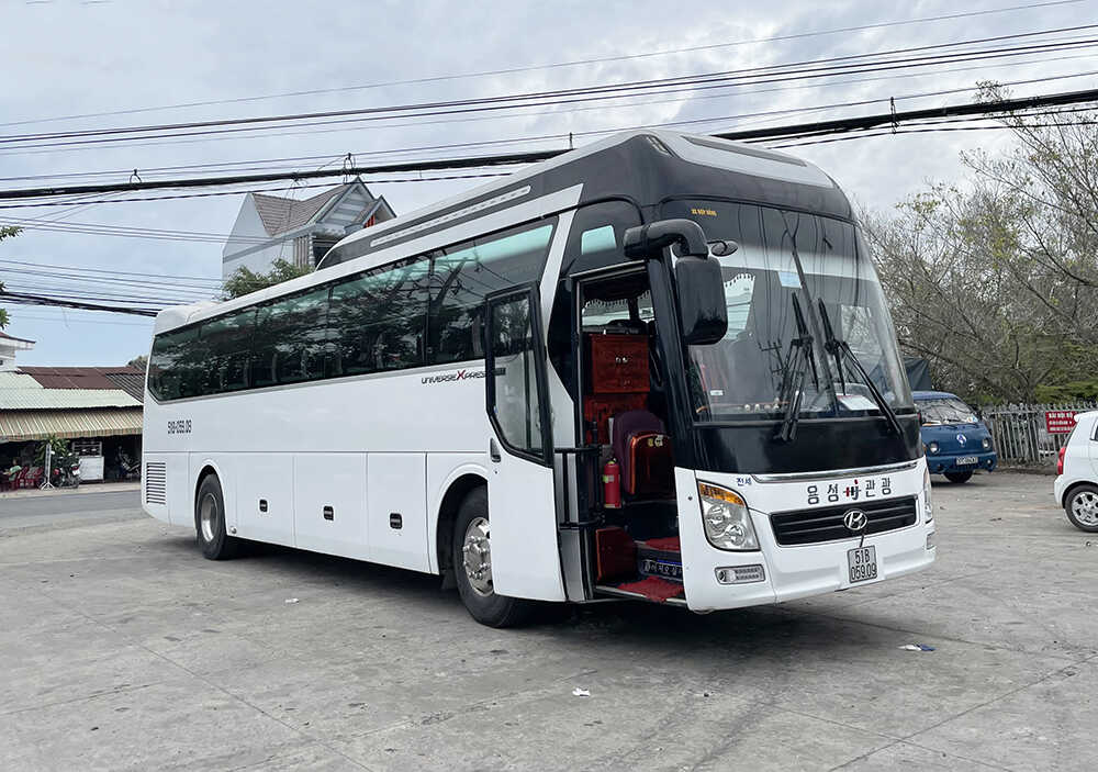 Sài Gòn Express - Thuê xe 50 chỗ Quận 12