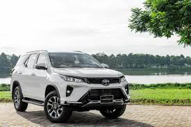 Thuê xe 7 chỗ Quận 4 – Hoàng Gia Car - Thuê xe 7 chỗ Quận 4 uy tín