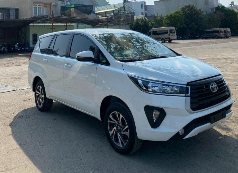 Xe 7 chỗ An Phú