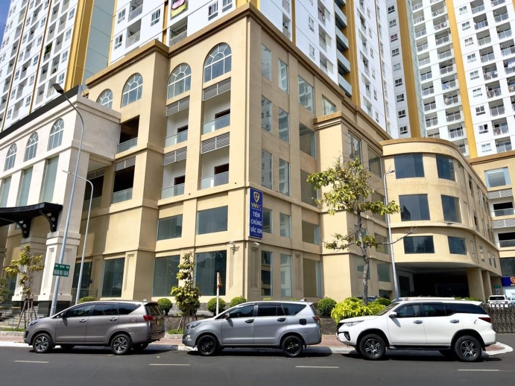 Xe 7 chỗ Sông Hồng - Thuê xe 7 chỗ Quận11