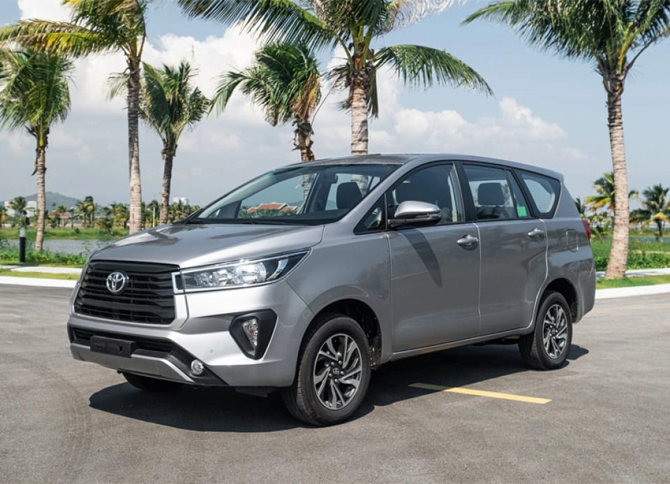 Xe 7 chỗ Tân Phát Đạt - Thuê xe 7 chỗ  Quận10