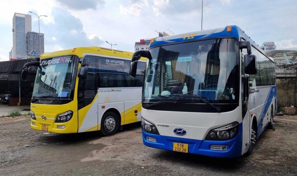 Xe Du Lịch Đại Phát - Thuê xe 30 chỗ Bình Tân