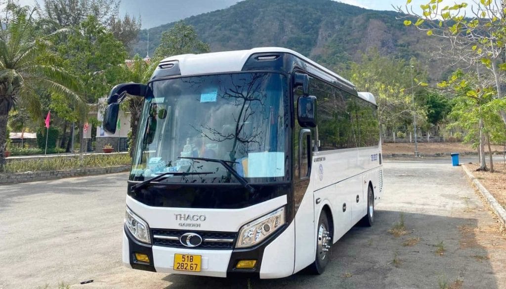 Xe Du Lịch Vạn Thành - Thuê xe 30 chỗ Bình Tân