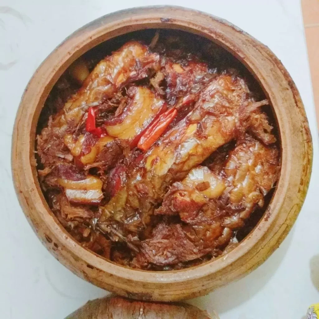 Cá kho làng Vũ Đại - ăn trưa Hưng Yên