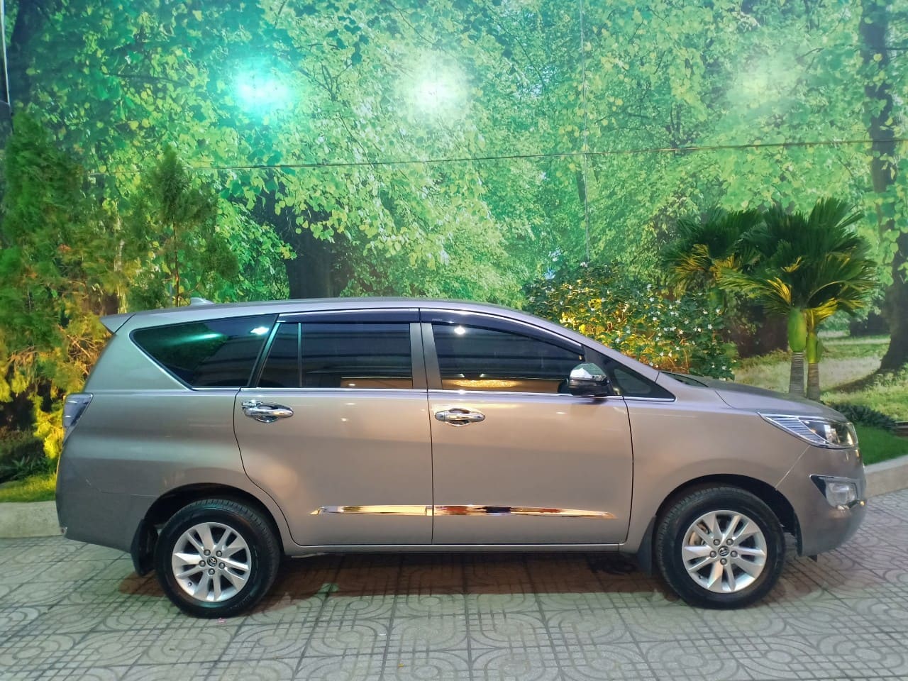 Dịch Vụ Xe Thiên Phú - Thuê xe 7 chỗ Cà Mau
