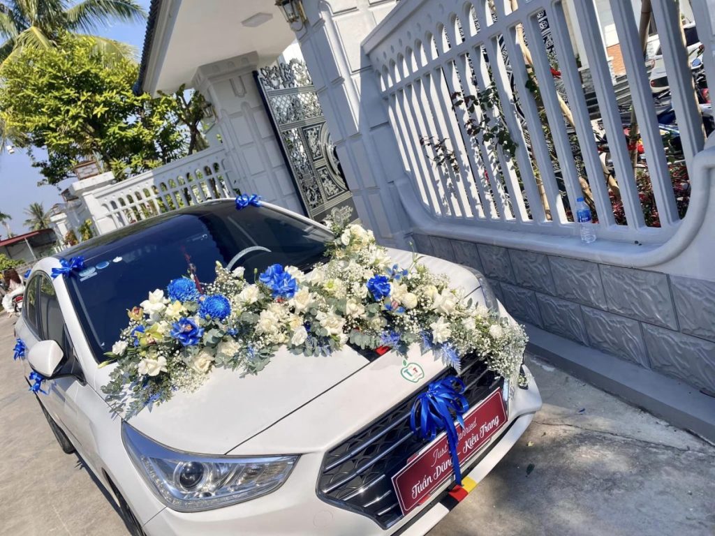 Cửa hàng thuê xe Anh Hưng - Thuê xe cưới Lai Châu