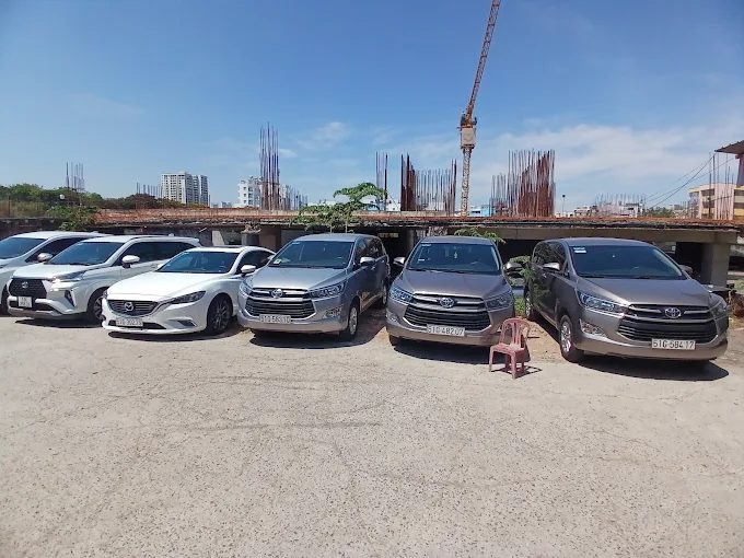 Tự Lái Bến Thành - thuê xe 4 chỗ Quận 4