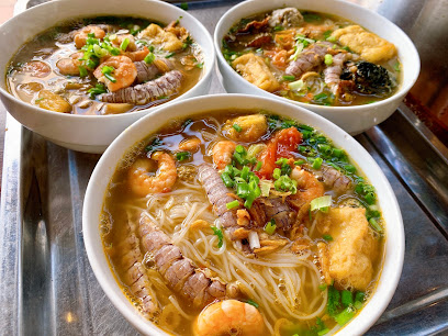 Ăn Sáng Cô Tuyết - Ăn sáng Quảng Ninh