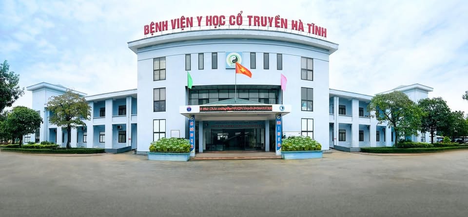 Bệnh Viện Y Học Cổ Truyền - Xe Cấp Cứu Hà Tĩnh