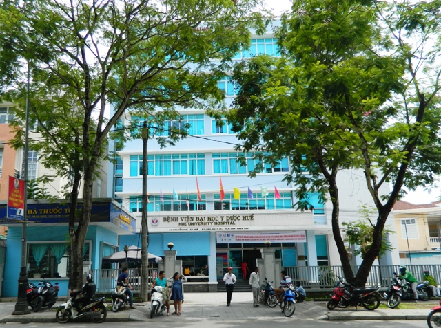 Bệnh viện Trường Đại Học Y Dược Huế - Xe Cấp Cứu Huế