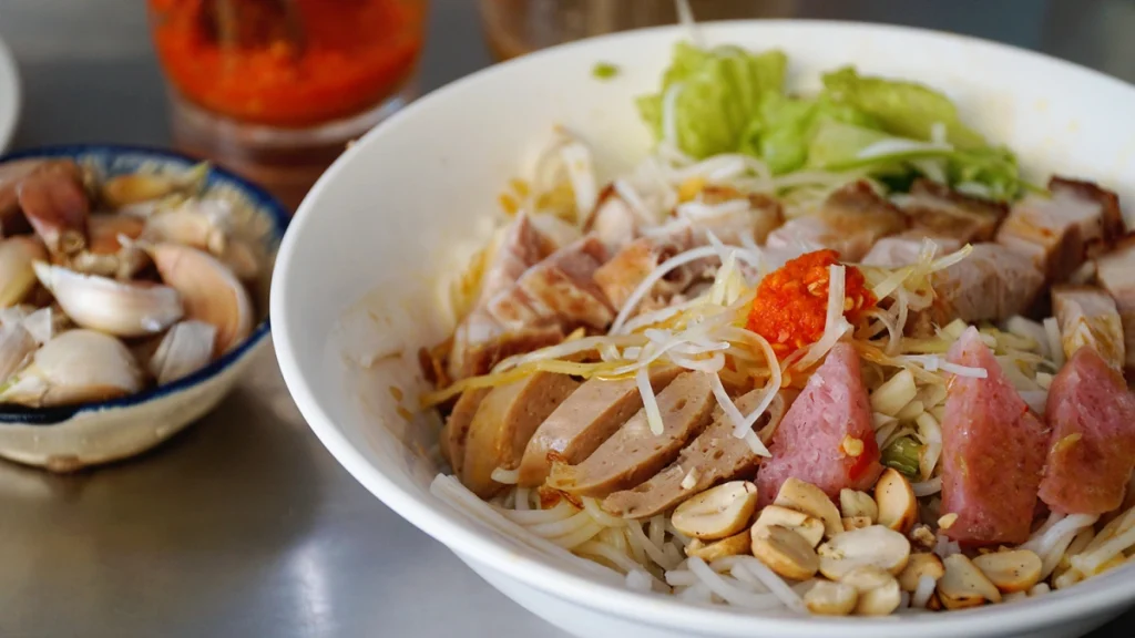 Bún Mắm Nêm - ăn sáng Đà Nẵng