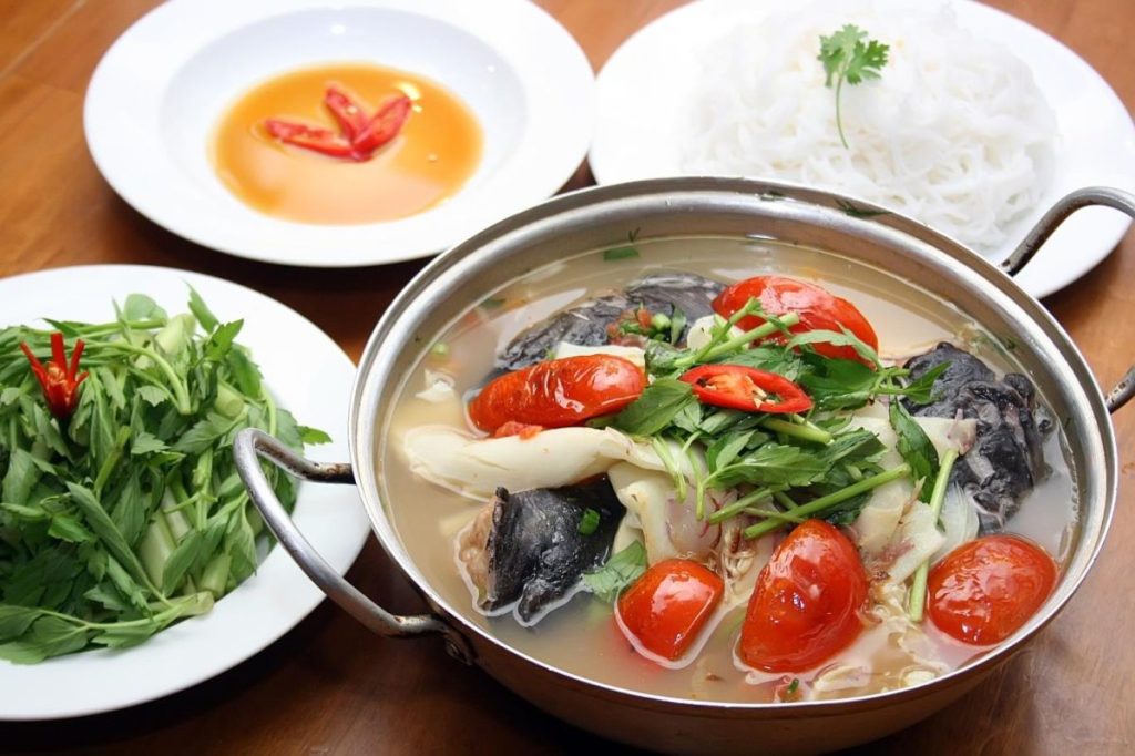 Lẩu Cá Lăng Sông Sêrêpôk - Ăn trưa Đắk Lắk