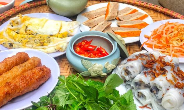 Ăn sáng Hà Tĩnh – TOP 9+ món, quán ngon đặc sản