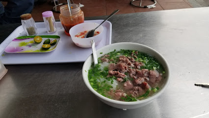 Quán Bò Cô Hoa - Ăn sáng Hải Dương