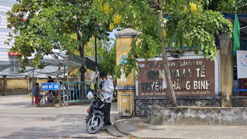 Trung Tâm Y Tế Dự Phòng Huyện Thăng Bình - xe cấp cứu Quảng Nam