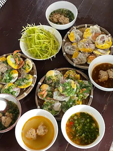 Bánh căn Đà Lạt - Ăn sáng Lâm Đồng