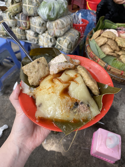 Bánh giò nóng - Ăn sáng Hà Nội