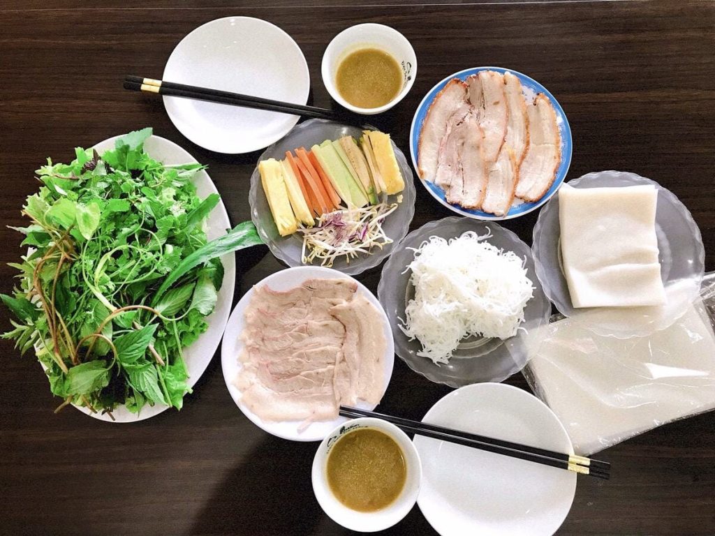 Bánh Tráng Cuốn Thịt Heo - ăn trưa Đà Nẵng