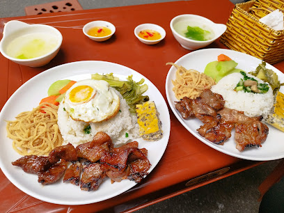 Cơm tấm Sài Gòn - Ăn trưa Hà Nội