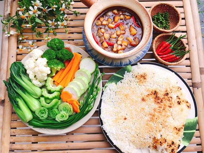 Cơm cháy kho quẹt - Ăn tối TPHCM
