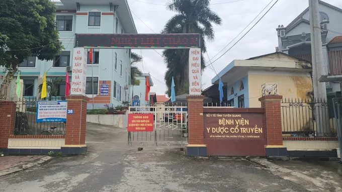 Bệnh Viện Y Dược Cổ Truyền Tuyên Quang - Xe Cấp Cứu Tuyên Quang