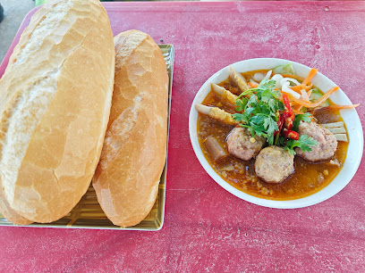 BÁNH MÌ XÍU MẠI KIM HẰNG- ăn sáng Bình Thuận