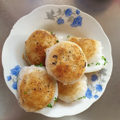 Bánh Căn Lân Nguyệt- ăn tối Phan Thiết