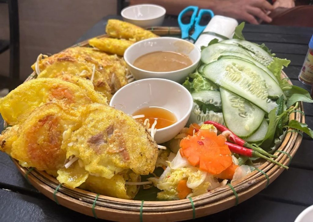 Bánh Xèo Hội An – Quán Bánh Xèo, Thịt Nướng, Nem Lụi Bà 9 - Ăn sáng Quảng Nam