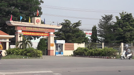 Bệnh viện Quân y 4- xe cấp cứu Dĩ An